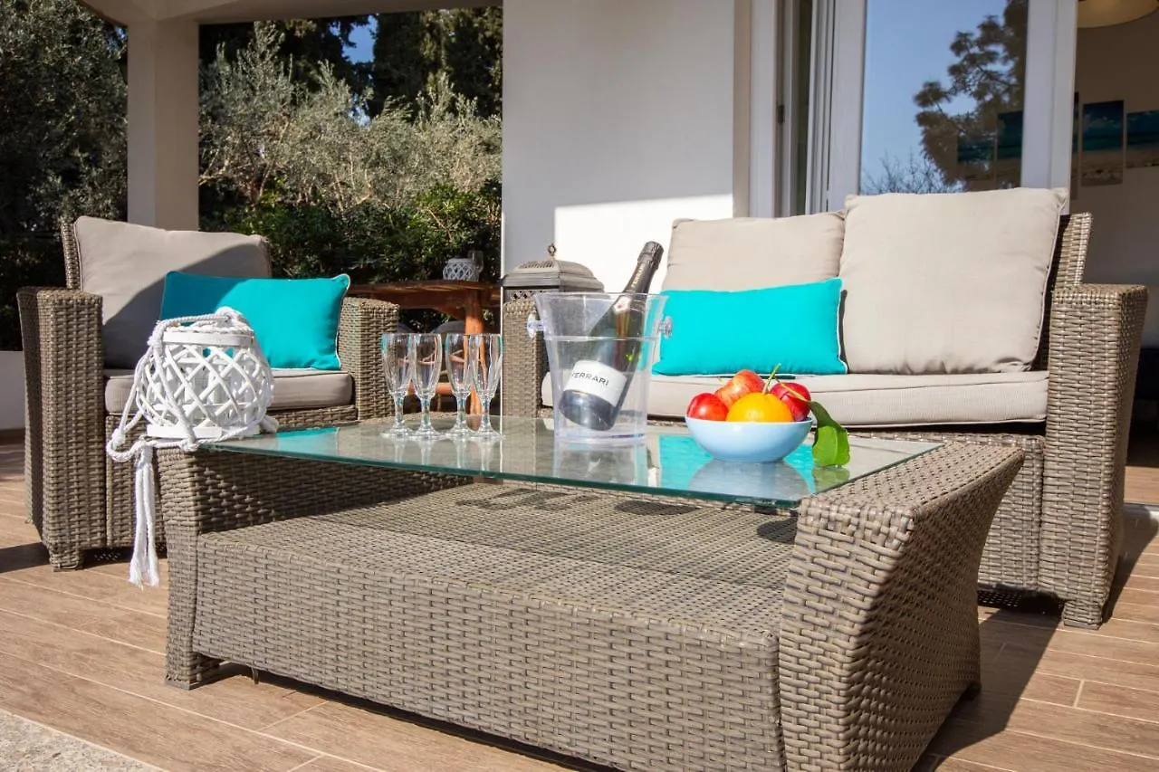 Sant Isidoro  Sardinia Hostay Holiday House With Garden Sant'Isidoro איטליה