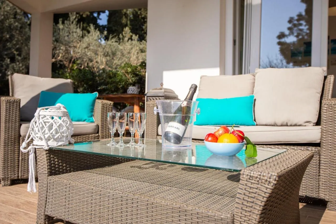 דירה Sant Isidoro  Sardinia Hostay Holiday House With Garden Sant'Isidoro איטליה